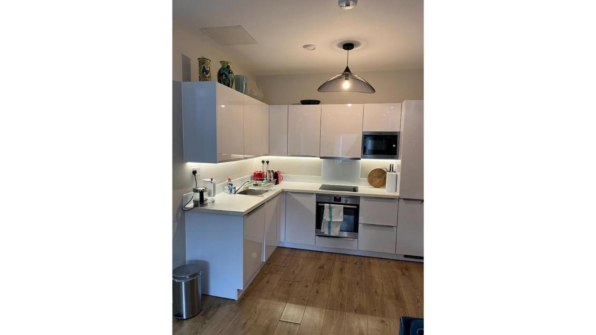 Fantastic Modern 2 Bedroom Flat In Lambeth ロンドン エクステリア 写真